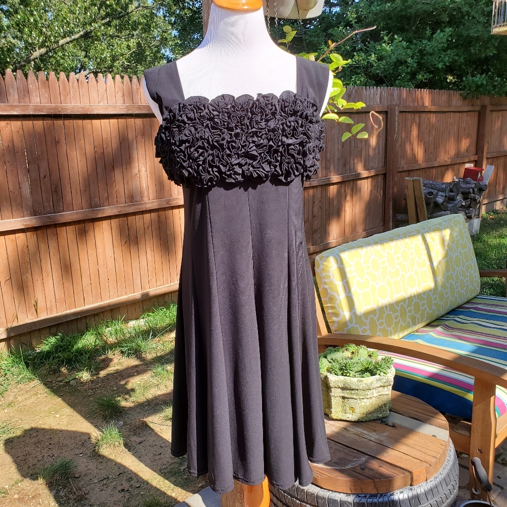 LBD - Picture 4 of 6